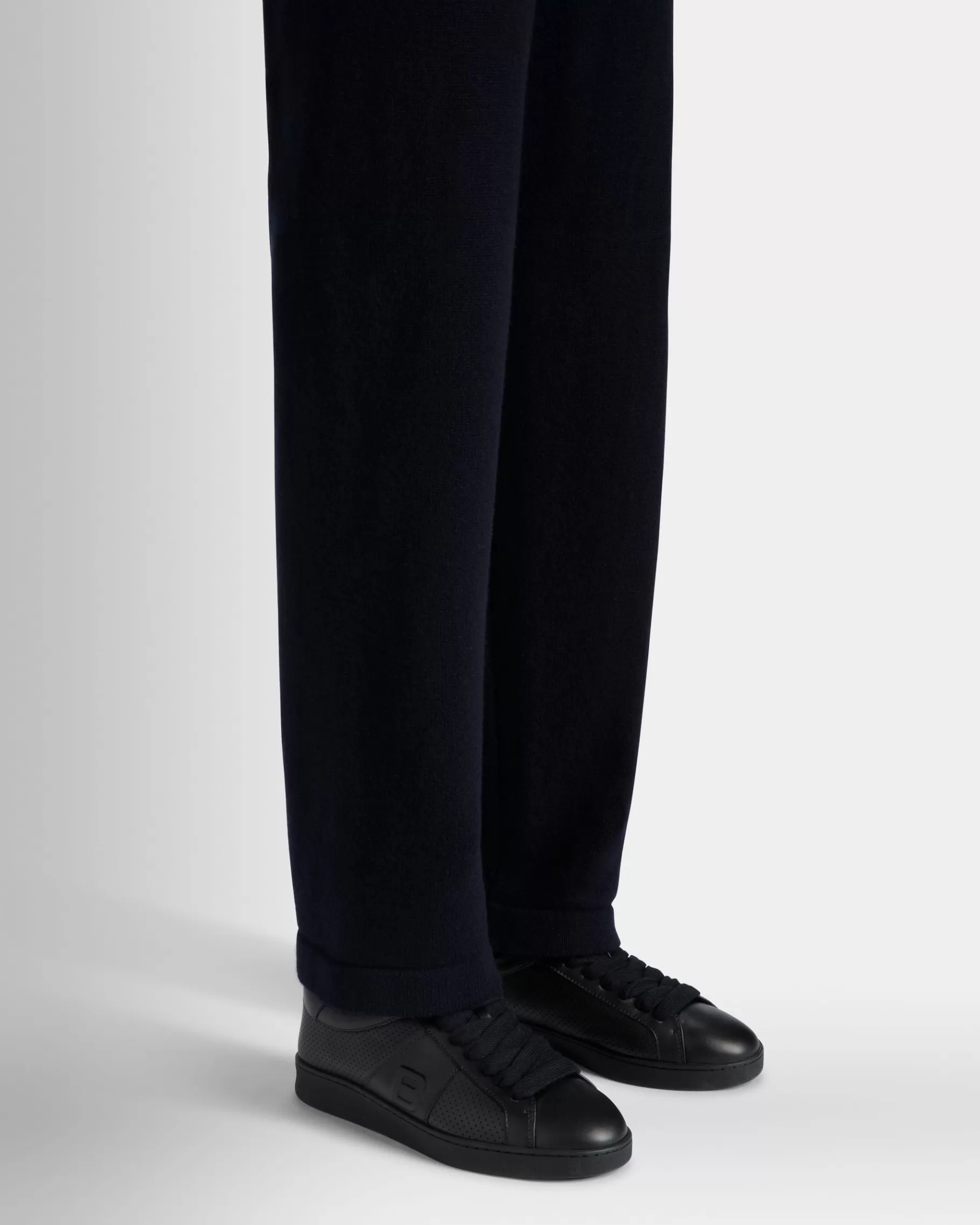 Sneakers<Bally Adrien Brody Travel Collection Sneaker In Leather Black