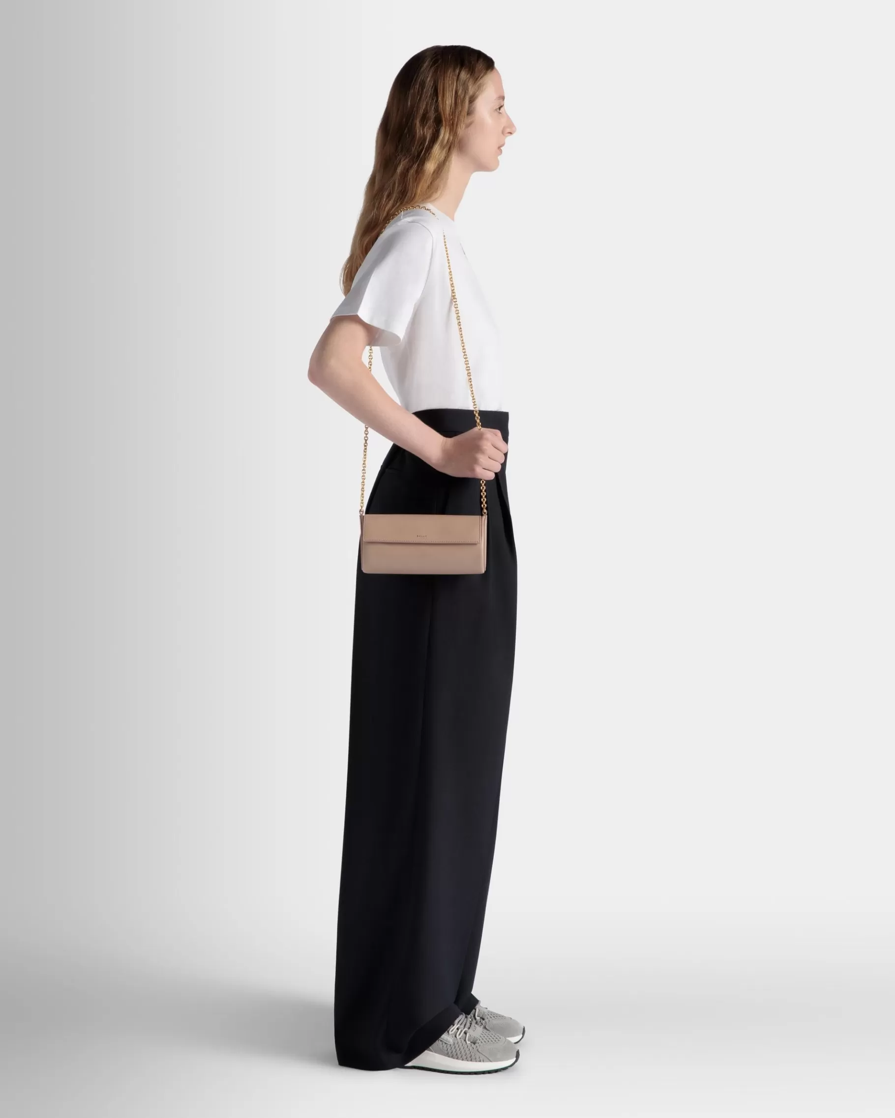 Cross-body Bags<Bally Emblem Minibag In Light Leather Beige
